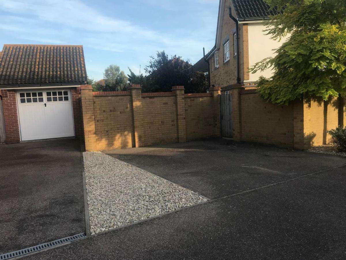 Eastbourne, Sovereign Harbour Holiday Home Екстер'єр фото